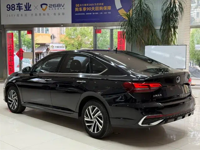 Volkswagen Lavida — Фото автомобиля 6