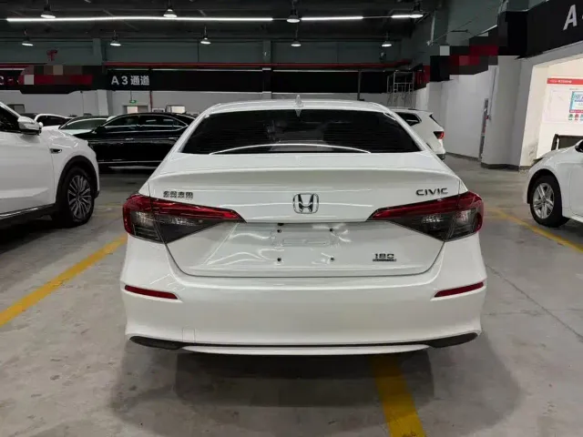 Honda Civic — Фото автомобиля 9