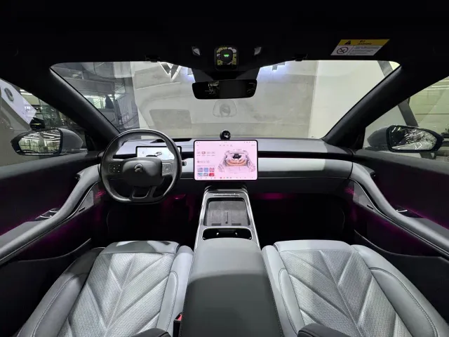 Nio ET5 Touring — Фото автомобиля 5