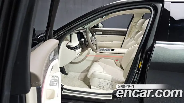 Genesis G90 Бензин 3.5 турбо AWD — Фото автомобиля 10