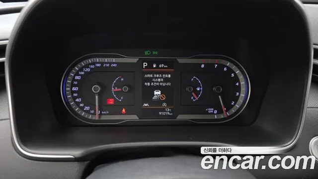 Hyundai Tucson Tucson (NX4) Бензин 1.6 турбо 2WD — Фото автомобиля 8