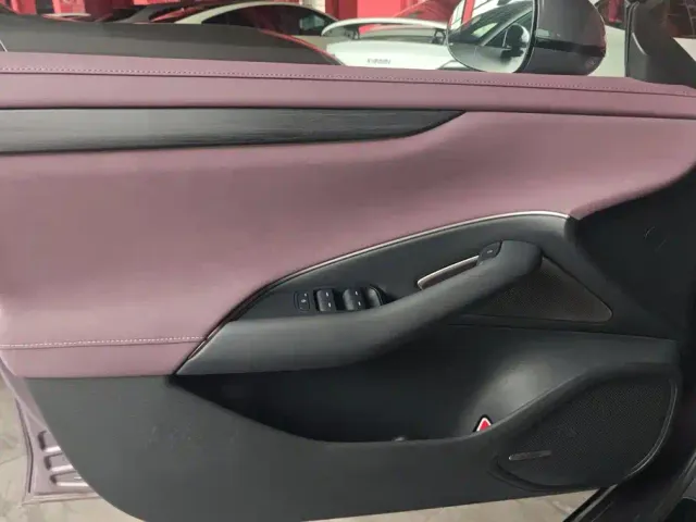 Xiaomi SU7 — Фото автомобиля 7