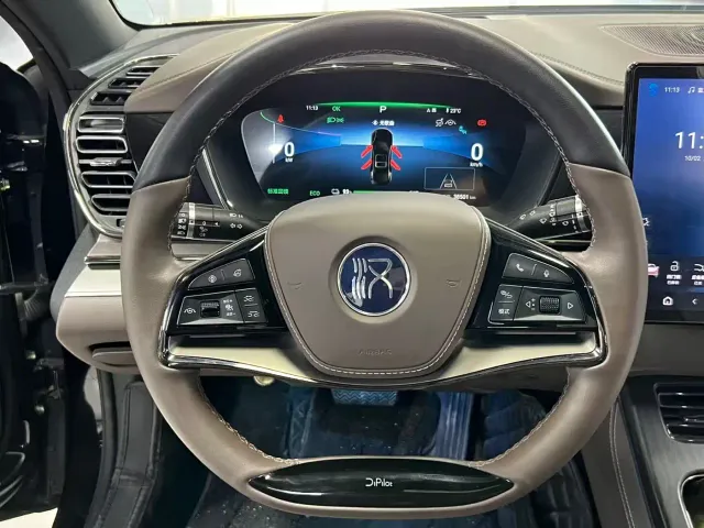 BYD Han — Фото автомобиля 12