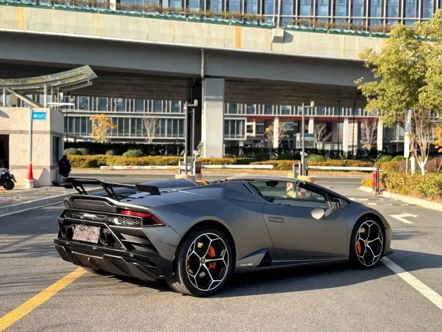 Lamborghini Huracan — Фото автомобиля 7