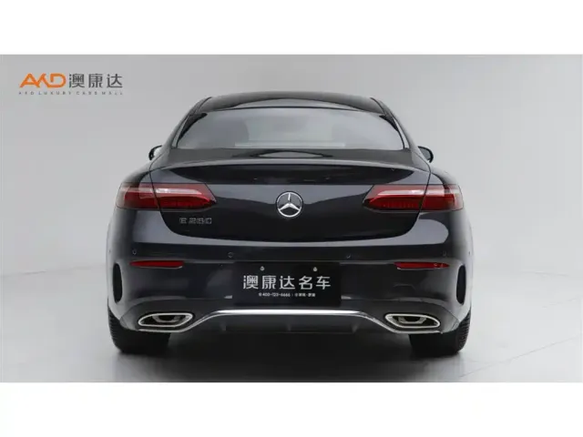 Mercedes-Benz E-Class — Фото автомобиля 4