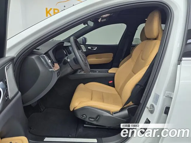 Volvo XC60 2nd Gen — Фото автомобиля 9