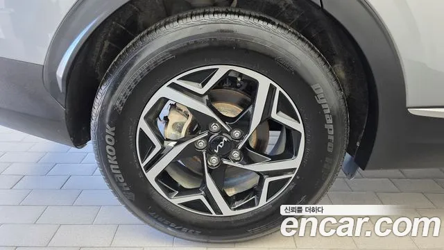 Kia Sportage Generation 5 — Фото автомобиля 5