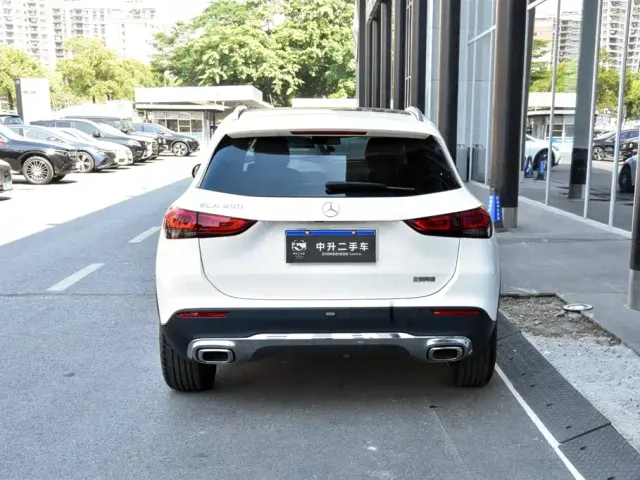 Mercedes-Benz GLA-Class — Фото автомобиля 5