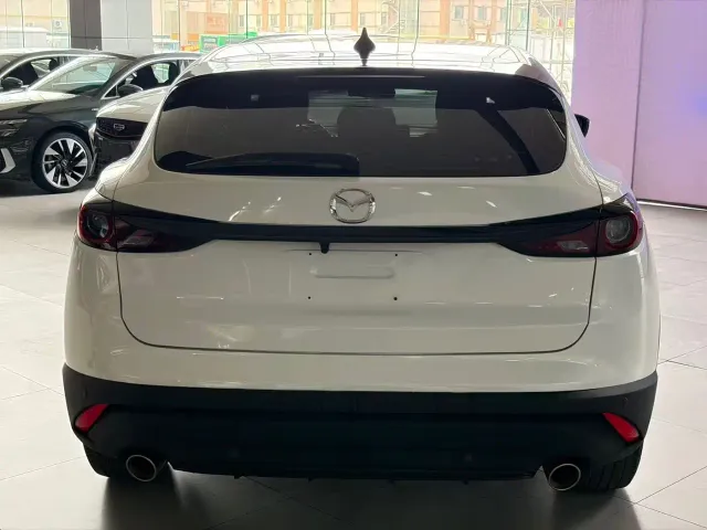 Mazda CX-4 — Фото автомобиля 6
