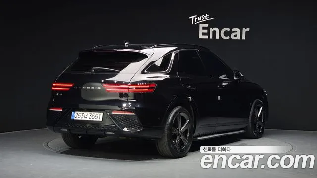 Genesis GV70 2.2 Дизель 2WD — Фото автомобиля 2