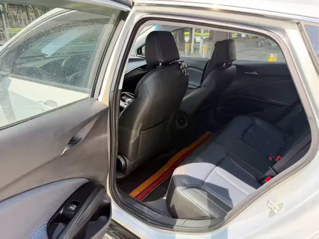Buick Velite 6 — Фото автомобиля 5