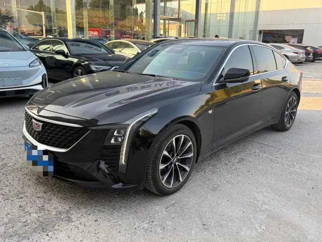 Фотография автомобиля — Cadillac CT5