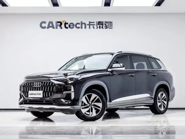 Фотография автомобиля — Audi Q6