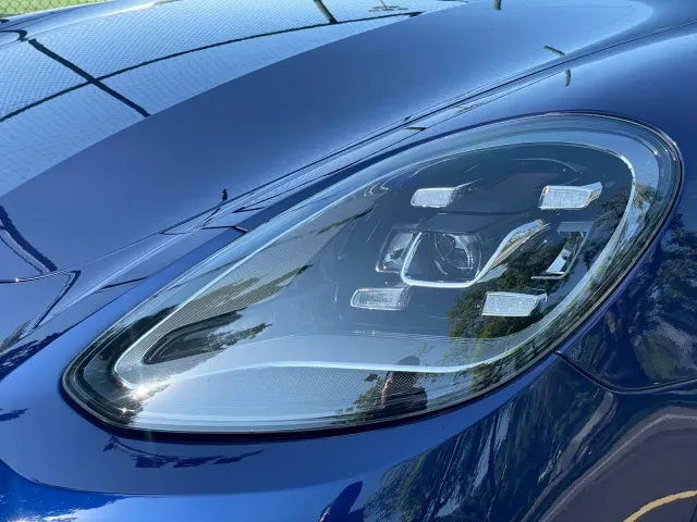 Porsche Panamera — Фото автомобиля 4