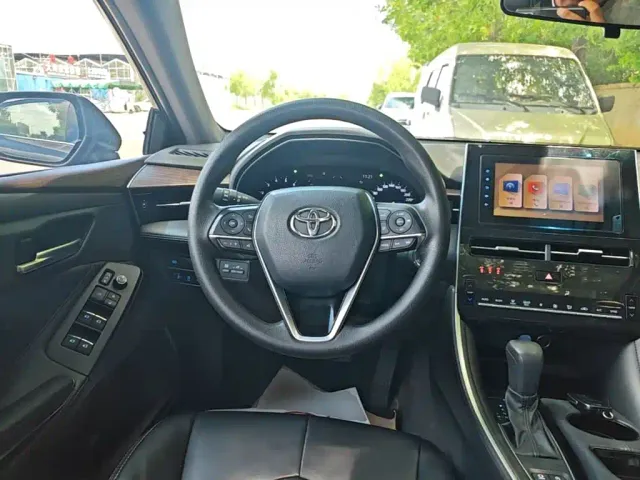 Toyota Avalon — Фото автомобиля 10