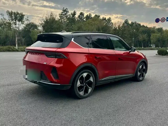 Arcfox Alpha T — Фото автомобиля 5