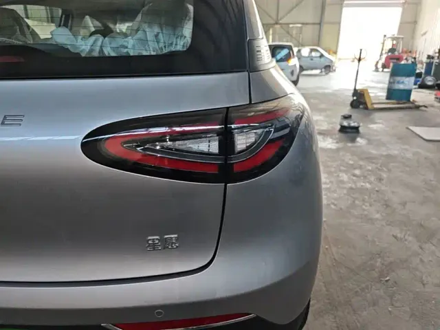 Geely Starry Wish — Фото автомобиля 7