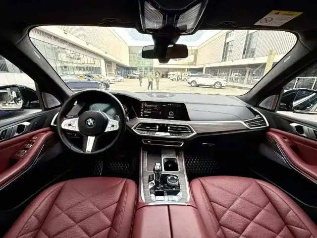 BMW X5 — Фото автомобиля 6