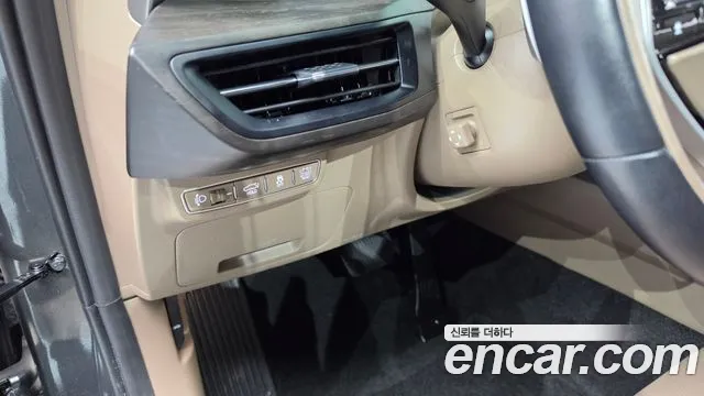 Kia K8 Hybrid — Фото автомобиля 23