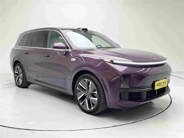 Li Auto L9 — Фото автомобиля 3