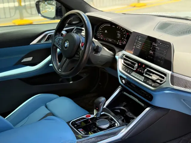 BMW M4 — Фото автомобиля 10
