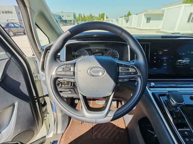 GAC Trumpchi M8 — Фото автомобиля 10