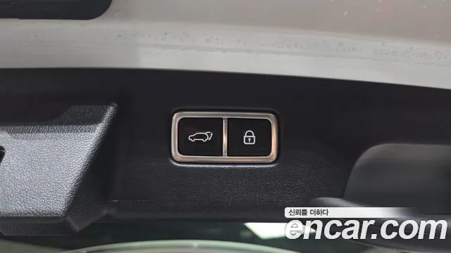 Kia Sorento Sorento 4-е поколение Дизель 2.2 2WD — Фото автомобиля 29