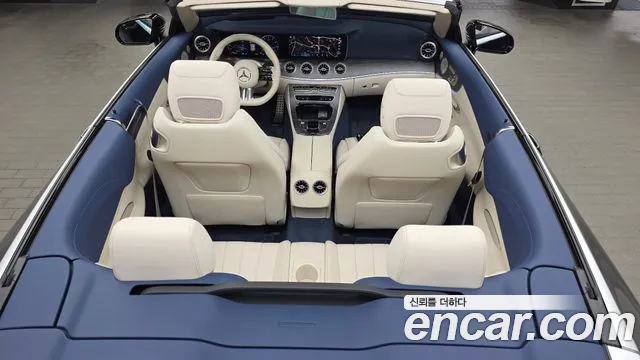 Mercedes-Benz E-Class — Фото автомобиля 30