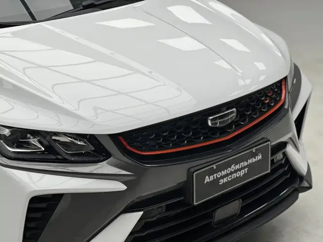 Geely Binyue — Фото автомобиля 5