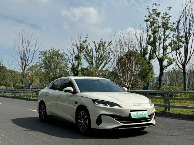 BYD Seal 06 — Фото автомобиля 10