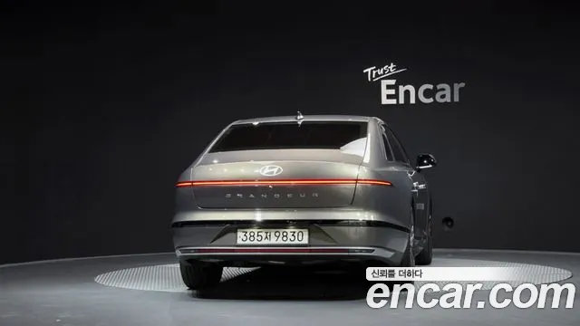 Hyundai Grandeur — Фото автомобиля 4
