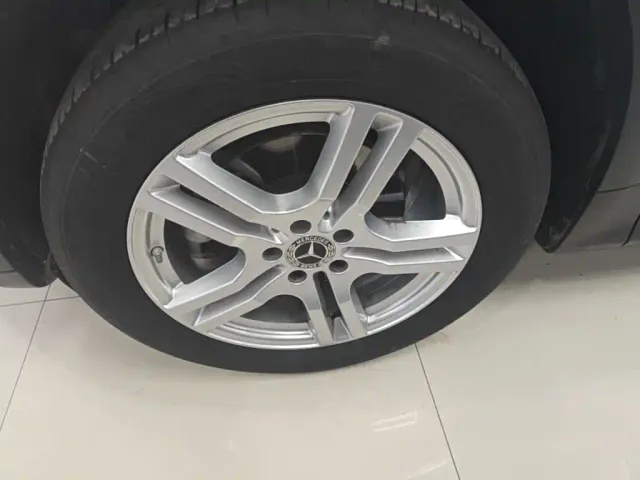 Mercedes-Benz GLB-Class — Фото автомобиля 24