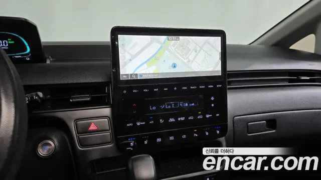 Hyundai Staria Staria — Фото автомобиля 3