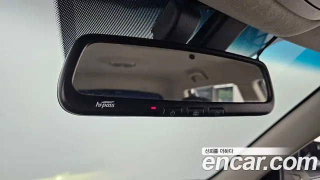KG_Mobility_Ssangyong TIBOLI Very New Tivoli Бензин 1.5 2WD — Фото автомобиля 18