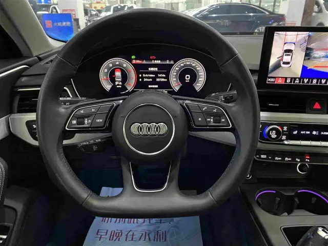Audi A4L — Фото автомобиля 11