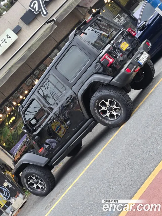 Jeep Wrangler JL — Фото автомобиля 2