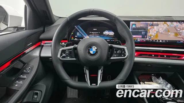 BMW 5-Series — Фото автомобиля 12