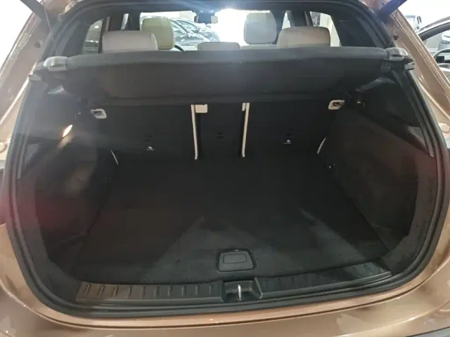 Mercedes-Benz EQA — Фото автомобиля 18