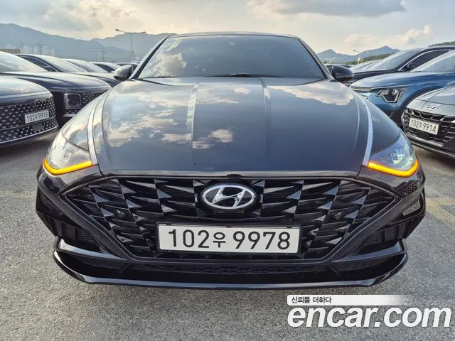 Фотография автомобиля — Hyundai Sonata