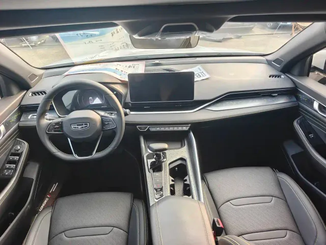 Geely Xingrui — Фото автомобиля 7