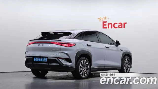 BYD Sealion 7 — Фото автомобиля 2