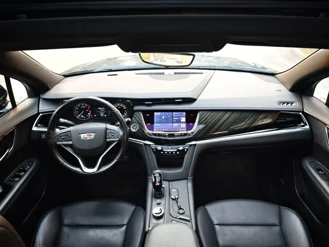 Cadillac XT6 — Фото автомобиля 16