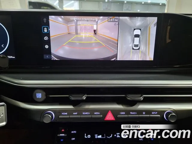 Hyundai Grandeur GN7 — Фото автомобиля 9