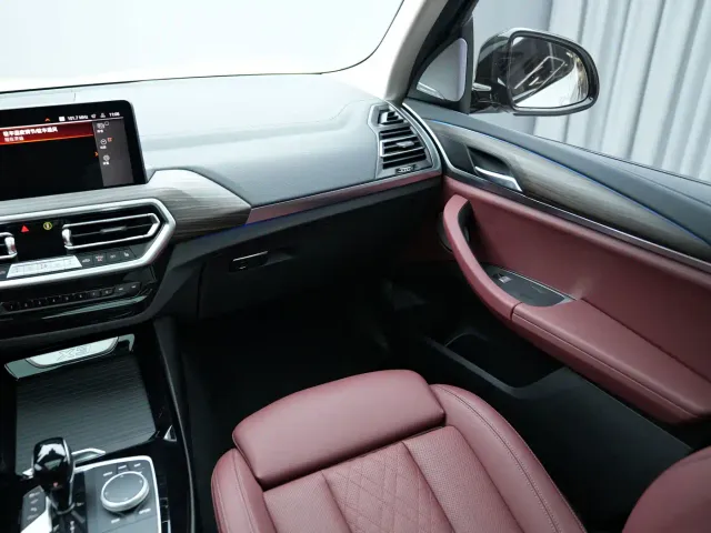 BMW X3 — Фото автомобиля 9