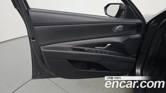 Hyundai Avante CN7 — Фото автомобиля 13