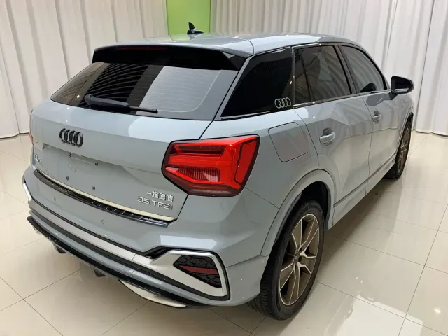 Audi Q2L — Фото автомобиля 4