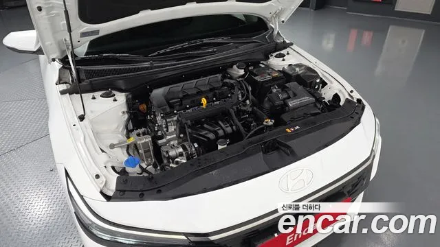 Hyundai Avante — Фото автомобиля 9