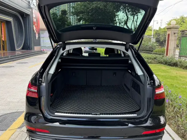 Audi A6 — Фото автомобиля 14