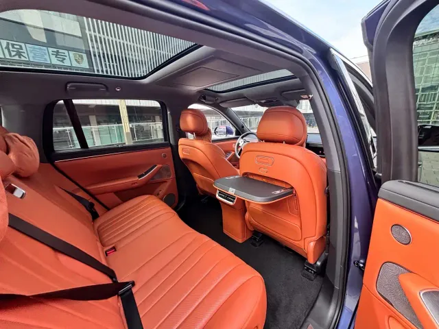 Aito M7 — Фото автомобиля 25