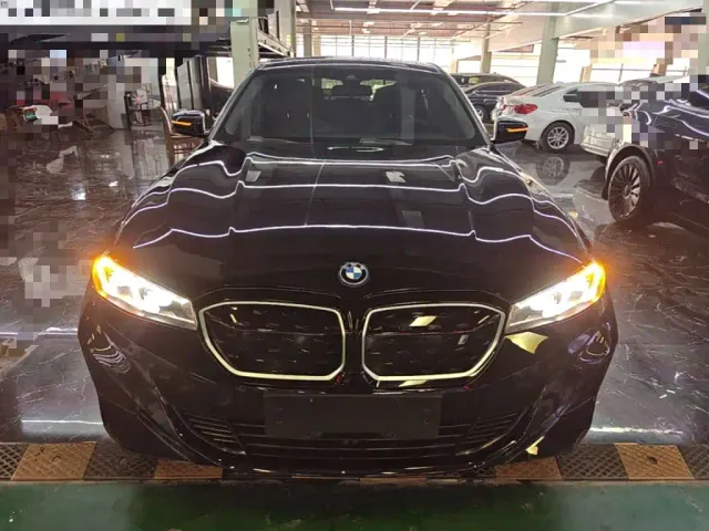 BMW i3 — Фото автомобиля 2